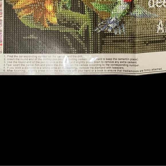 Hoiylds “Diamond” Bead Embroidery Canvas & Beads Kit - Picture 6 of 9